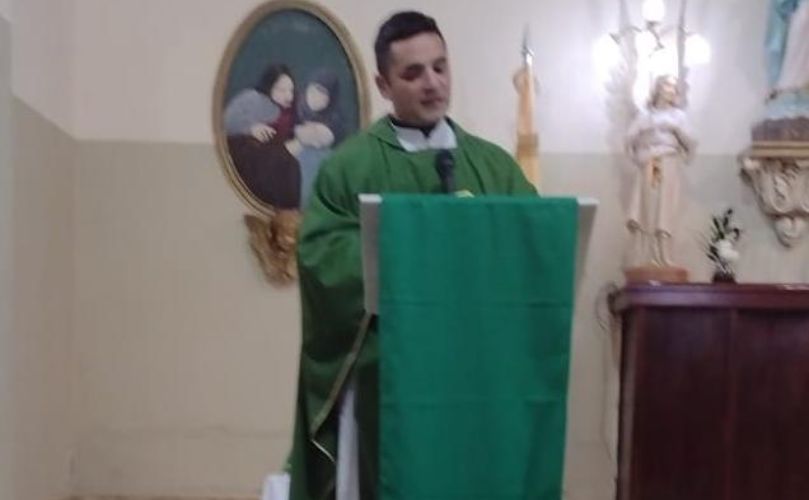 Padre Javier Perello