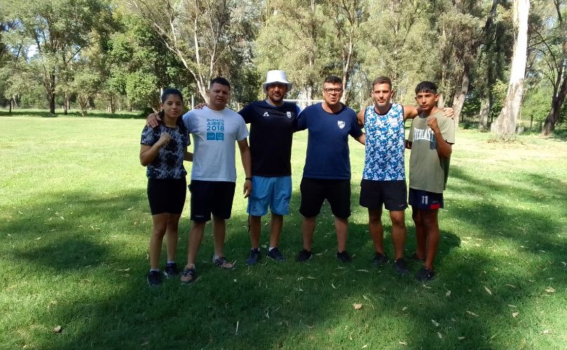 El equipo en América, entrenando duro