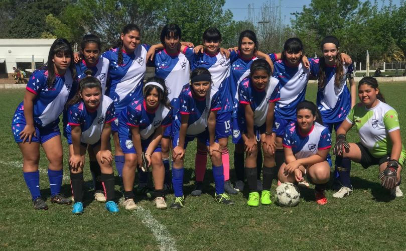 Uno de los equipos de fúbol femenino