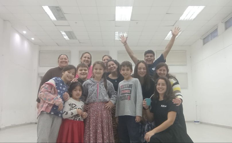 Talles de Danzas Folklóricas responsable del evento