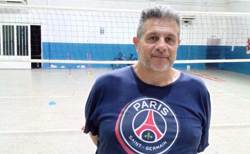 Marcelo Cáceres, profesor de Voley