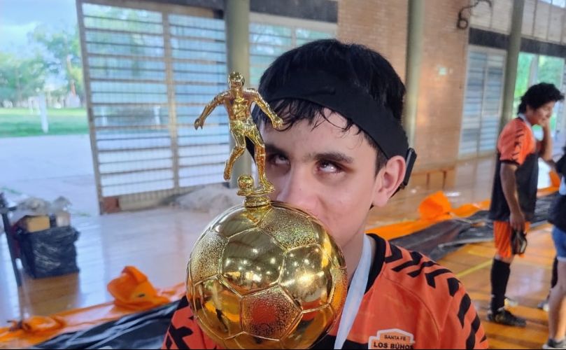 Aarón transformado en un campeón 