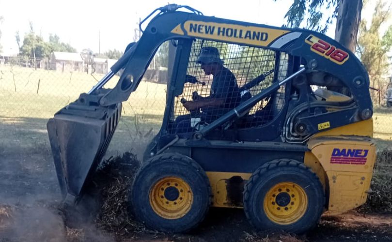 Trabajando en el predio