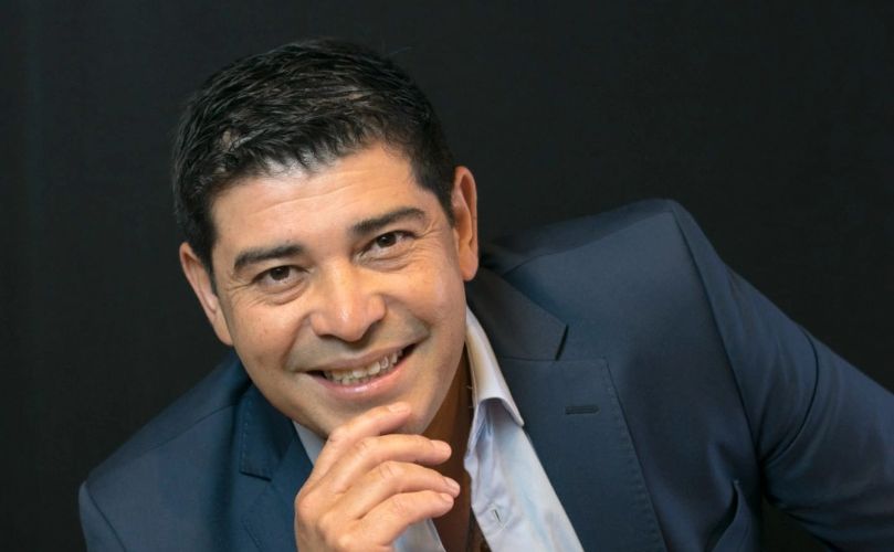 Cesar Basualdo sera a estrella de la fiesta