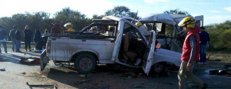 Los accidentes en las rutas dejan miles de muertos por año en Argentina