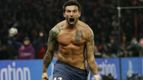 El delantero del Seleccionado argentino, Ezequiel Lavezzi, interesa al Milan 