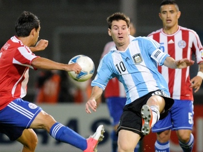 Messi, el as de espadas, presente en Asunción