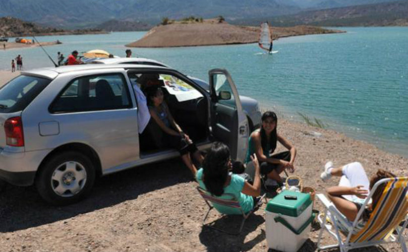  Los diques y la montaña son elegidos por los turistas.