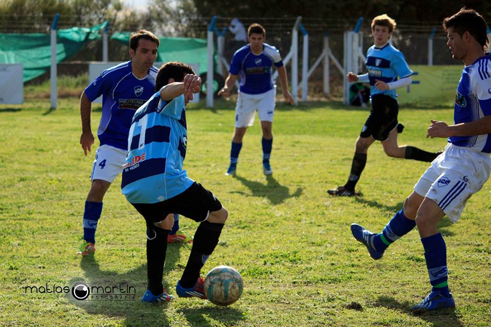 Libertad estuvo firme en defensa y eso le permitió mantener su ventaja // Foto: La Imagen del Futbol