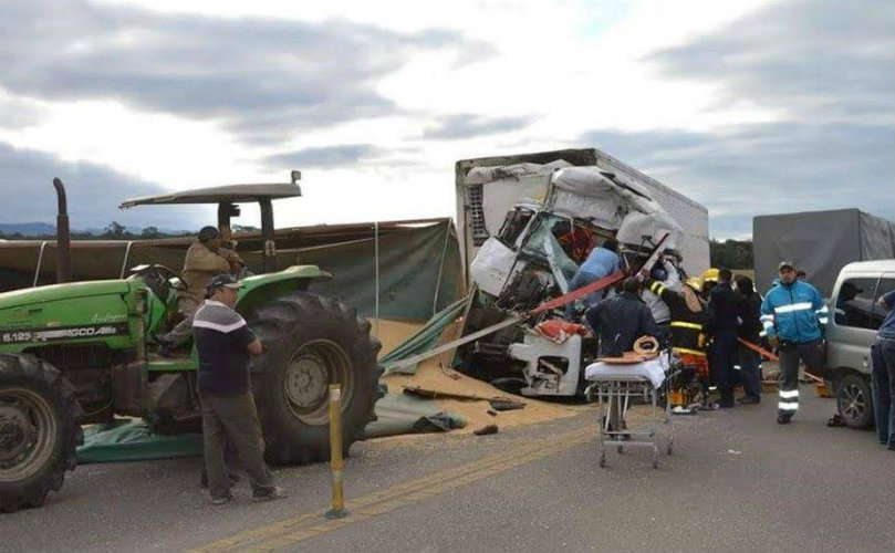 Un persona murió y otra se encuentra gravemente herida