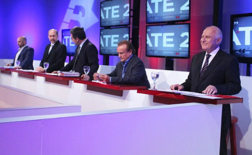 Los candidatos a gobernador durante el Debate Santa Fe en los estudios de Canal 3 