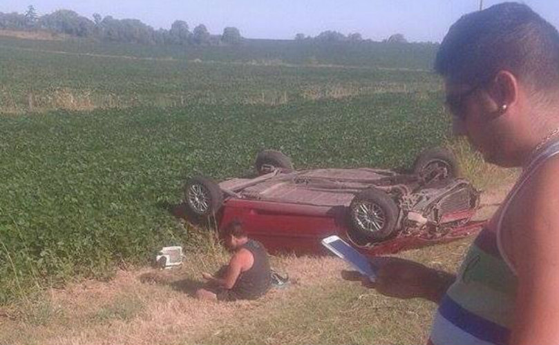 Acciddente en el ingreso a Arroyo Seco