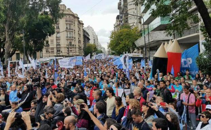 Los docentes y una masiva movilización en el centro porteño