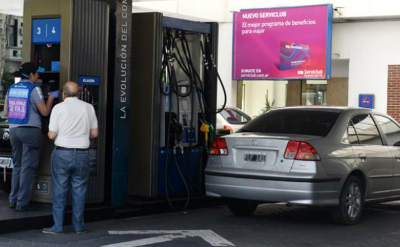 Desde el sector de expendio de combustibles alertan por la caída de las ventas en un 20 por ciento.