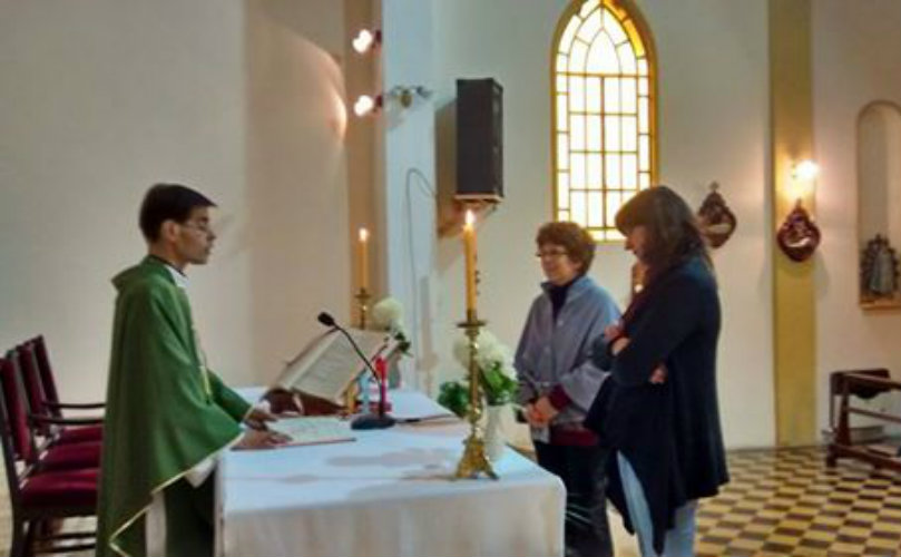 Momento histórico en la iglesia San José 