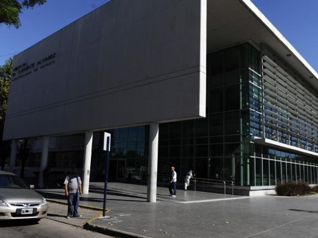 Los heridos se encuentran internados en el Hospital de Emergencias. 