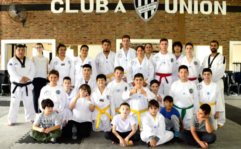 La gran familia del Taekwondo