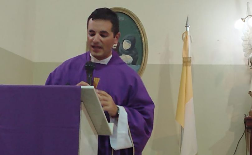 Padre Javer Perelló, en la Iglesia San José