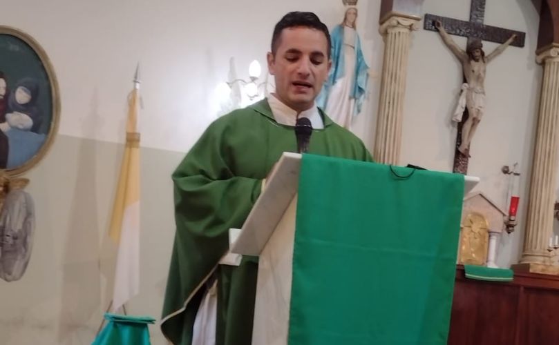 Padre Javier Perelló en la Iglesia San José